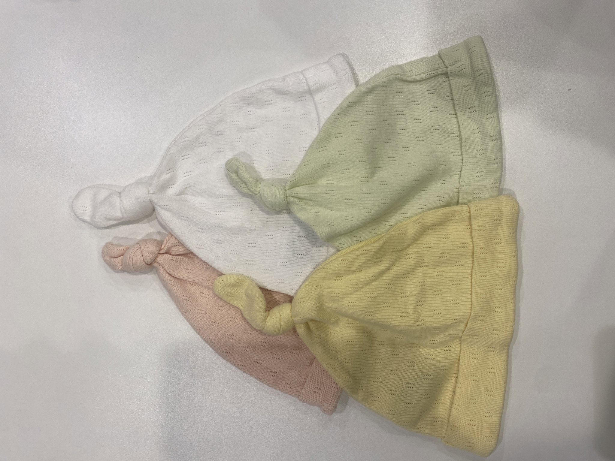 صورة طقم قبعات رضع ٤ قطع -27