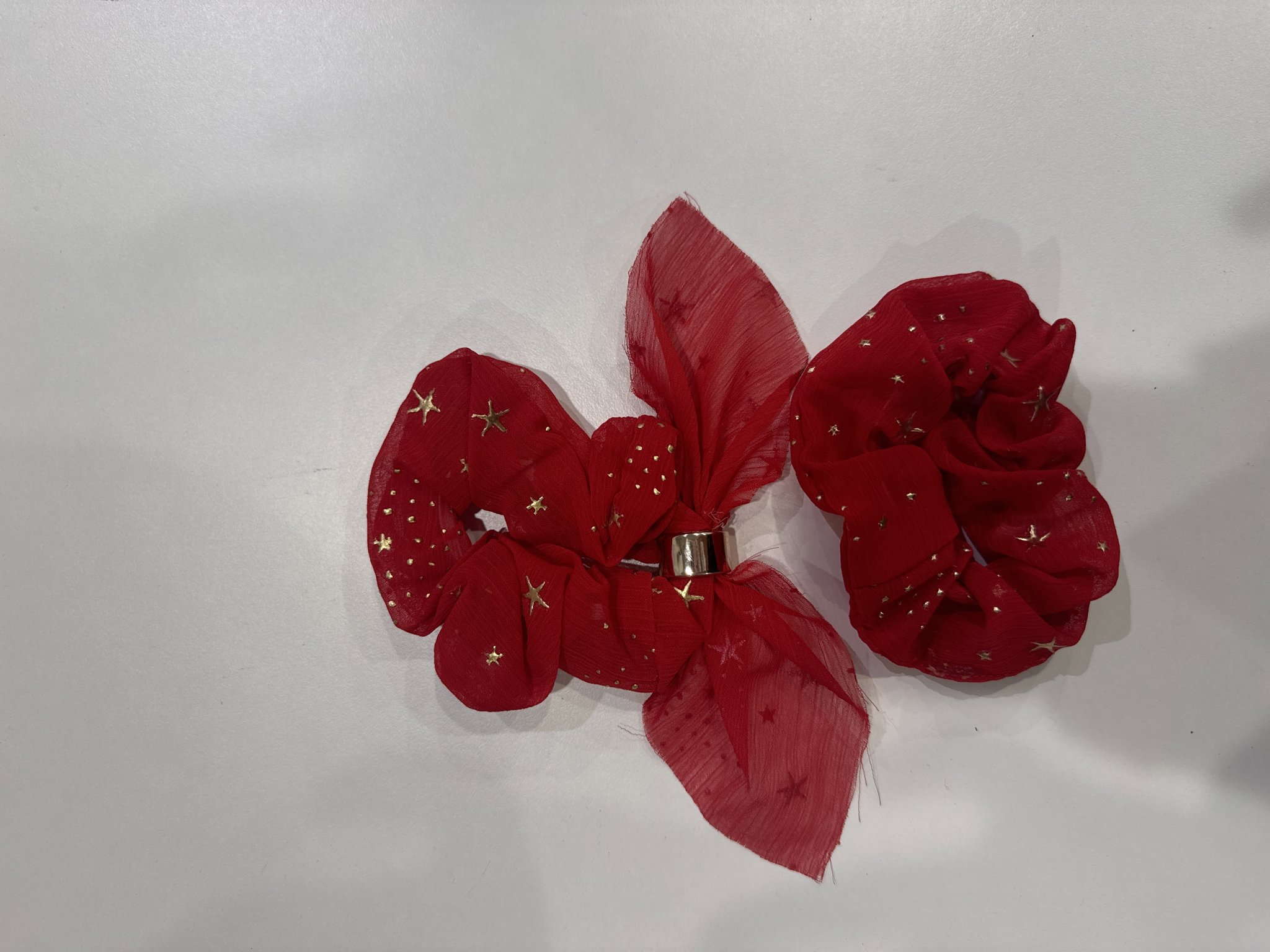 صورة شباصة بناتي احمر 